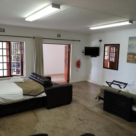 Lifestyle Corner Guesthouse موسينا المظهر الخارجي الصورة