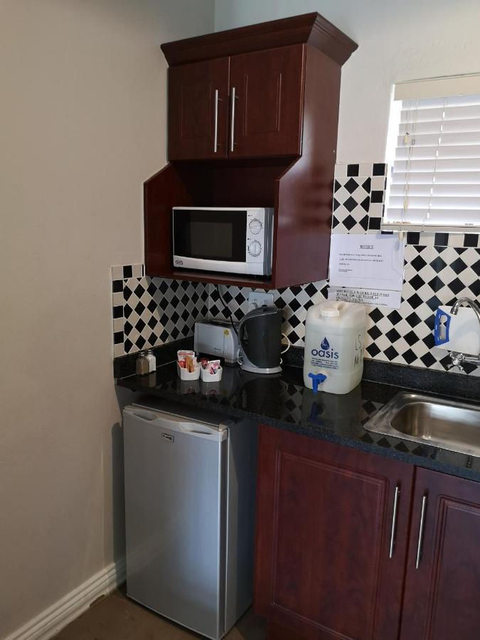 Lifestyle Corner Guesthouse موسينا المظهر الخارجي الصورة